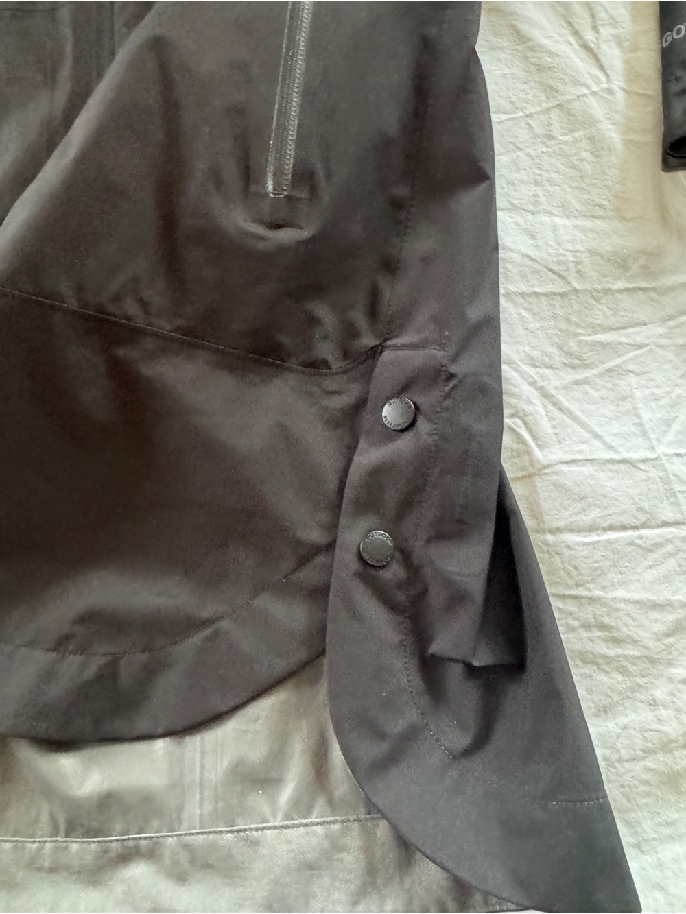 Outdoor Research Women’s Aspire Trench Rain Jacket - Black XS - Picture 11 of 16